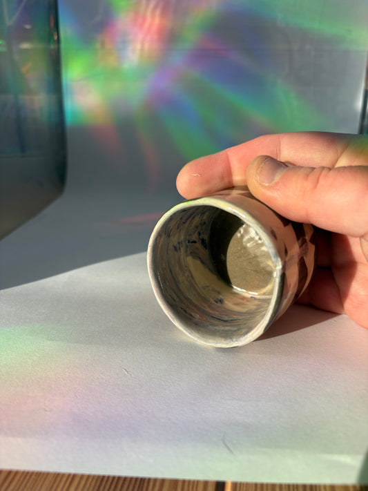 Black / White Short Cup